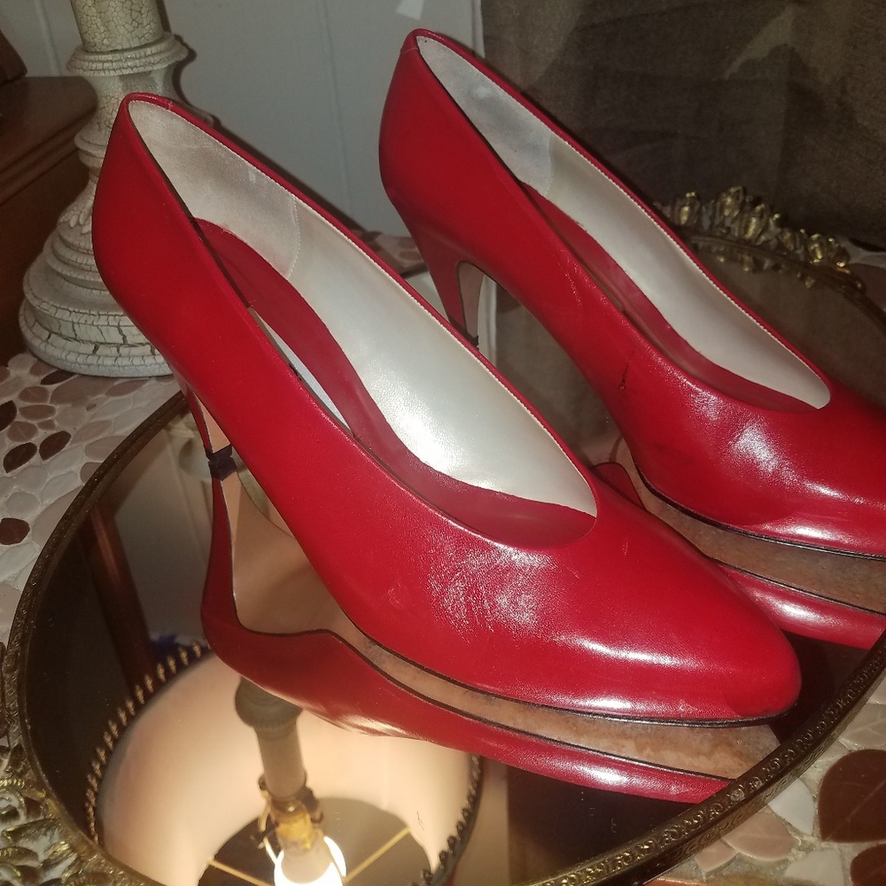 Vintage Evan Picone Made in Spain red size 10
